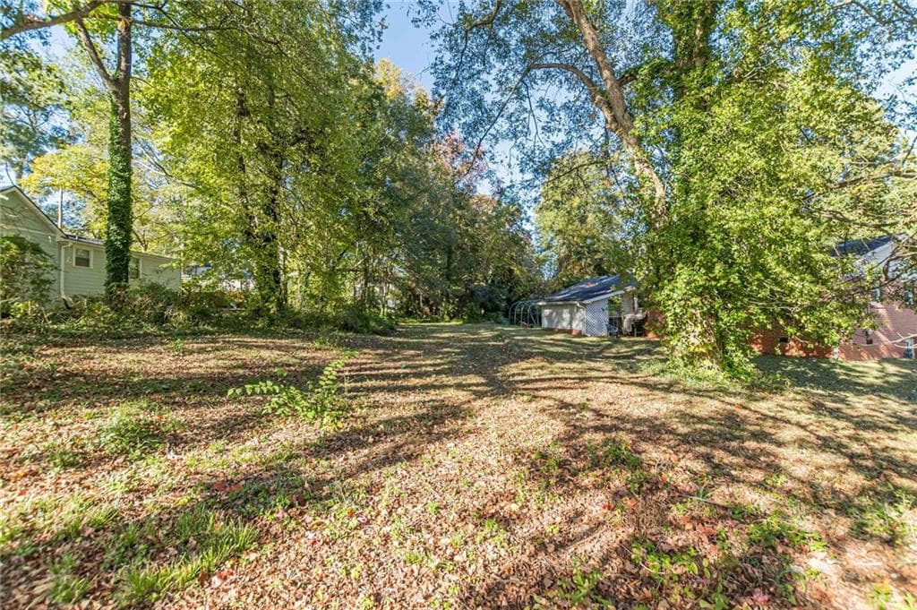 single family residence for sale at 437 Oak Drive, Hapeville, GA 30354 — photo 6