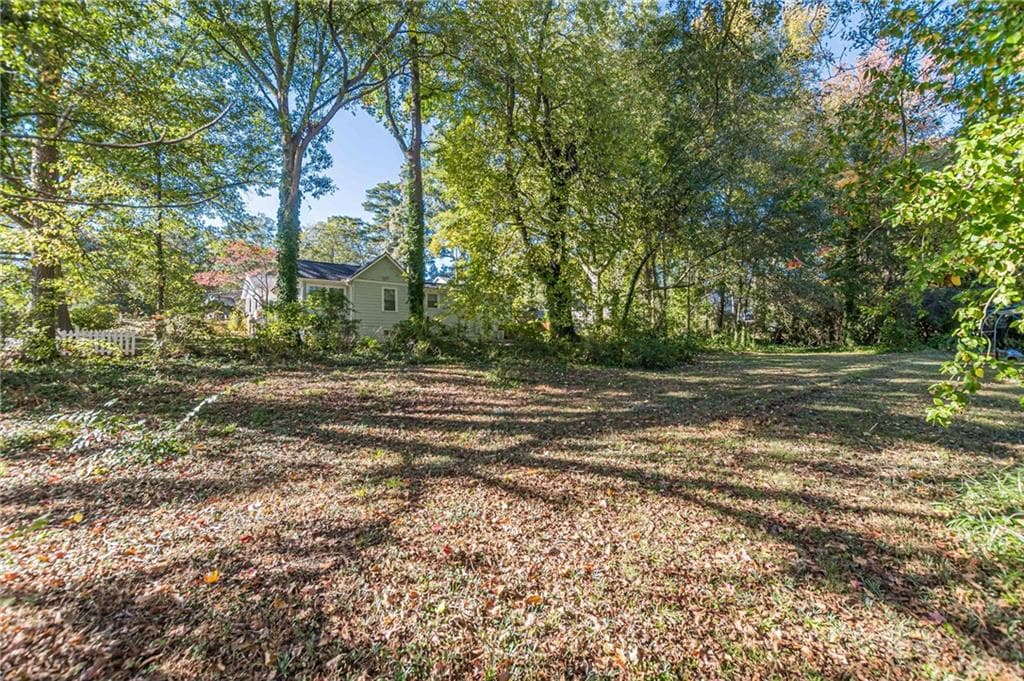single family residence for sale at 437 Oak Drive, Hapeville, GA 30354 — photo 10