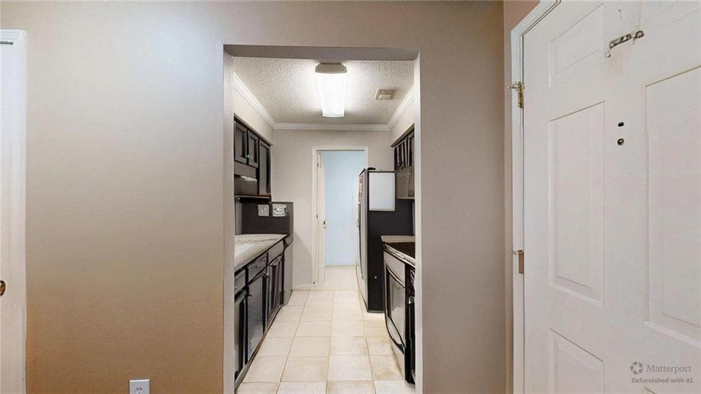 2 bedroom, 2 bathroom, 1,318 sq ft condominium for sale at 25205 Plantation Drive 205, Atlanta, GA 30324 — photo 4