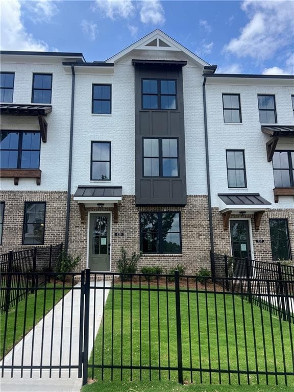 3 bedroom, 4 bathroom, 1,893 sq ft townhouse sold at 635 Silva Street 131, Cumming, GA 30040