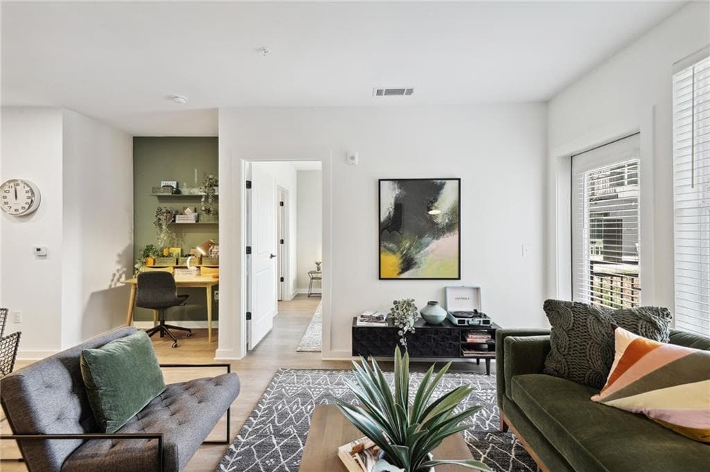 2 bedroom, 2 bathroom, 1,071 sq ft apartment for rent at 2945 Cumberland Mall T-1045, Atlanta, GA 30339 for $2,070 a month — photo 7