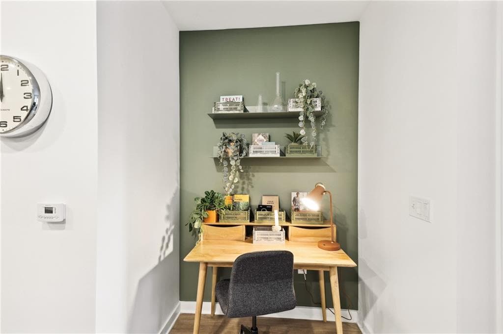 2 bedroom, 2 bathroom, 1,071 sq ft apartment for rent at 2945 Cumberland Mall T-1045, Atlanta, GA 30339 for $2,070 a month — photo 8