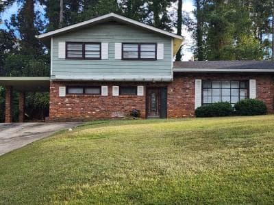 3 bedroom, 2 bathroom, 1,850 sq ft single family residence sold at 2619 Cavalier Drive, Decatur, GA 30034