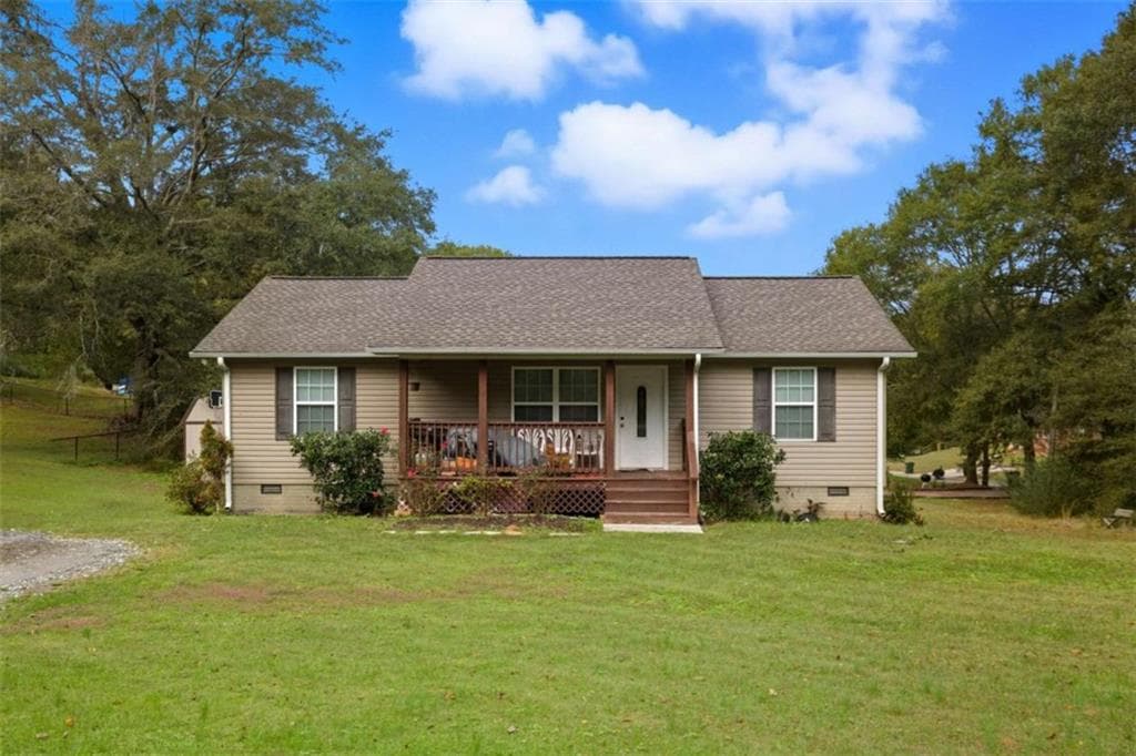 551 Waters Street, Clarkesville, GA 30523 — most recent listing photo