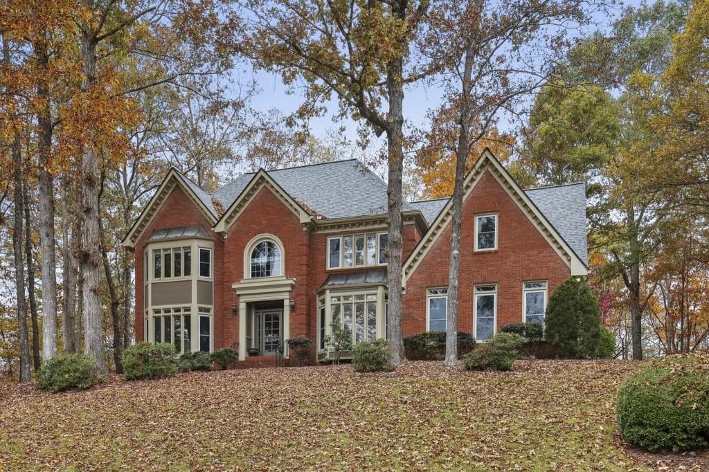 5 bedroom, 5 bathroom, 5,549 sq ft single family residence sold at 2975 Coles Way, Atlanta, GA 30350