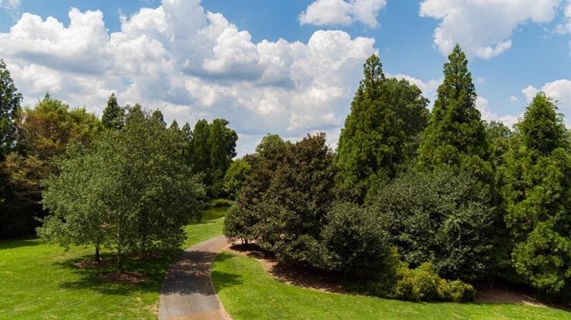 3 bedroom, 4 bathroom single family residence for sale at 2100 West Wesley Road, Atlanta, GA 30327 — photo 5