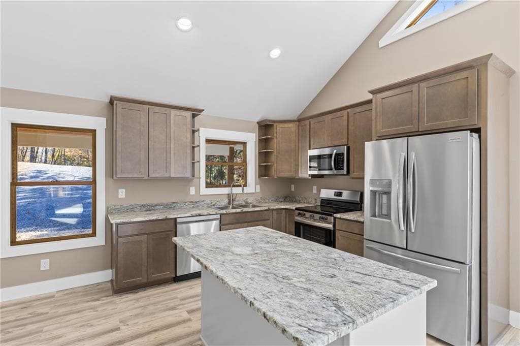 2 bedroom, 3 bathroom, 1,776 sq ft single family residence for sale at 1054 Lakeland Drive, Ellijay, GA 30540 — photo 10