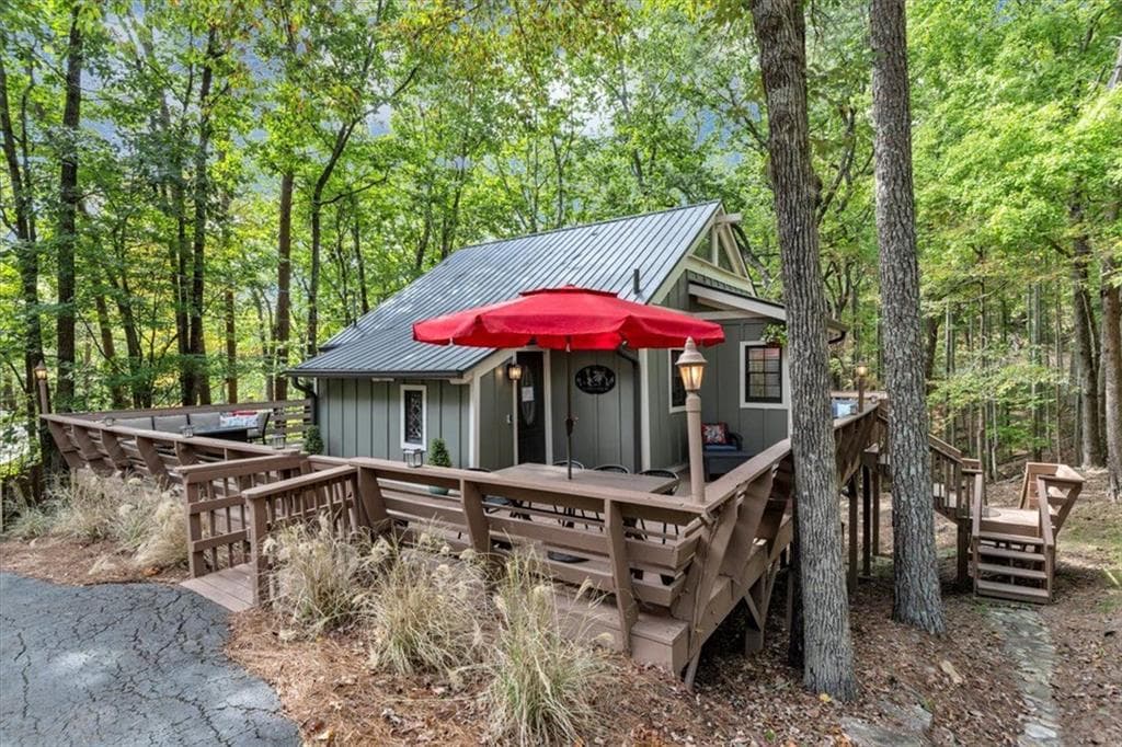 105 INDIAN OAK Drive, Waleska, GA 30183 — most recent listing photo