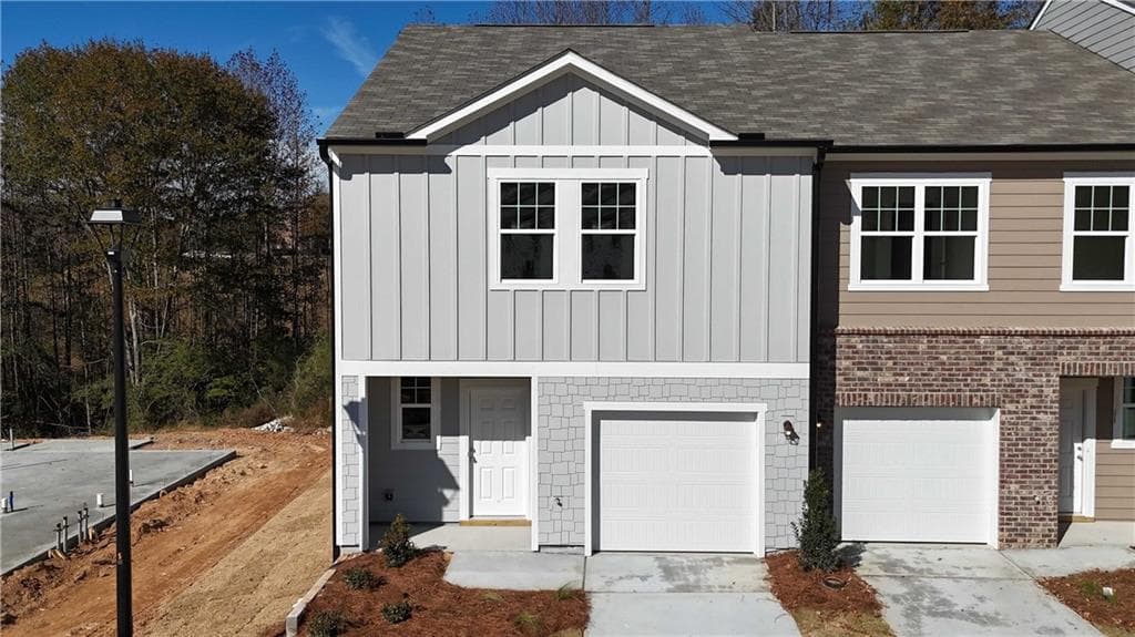 1047 Lucienne Boulevard, Auburn, GA 30011 — most recent listing photo