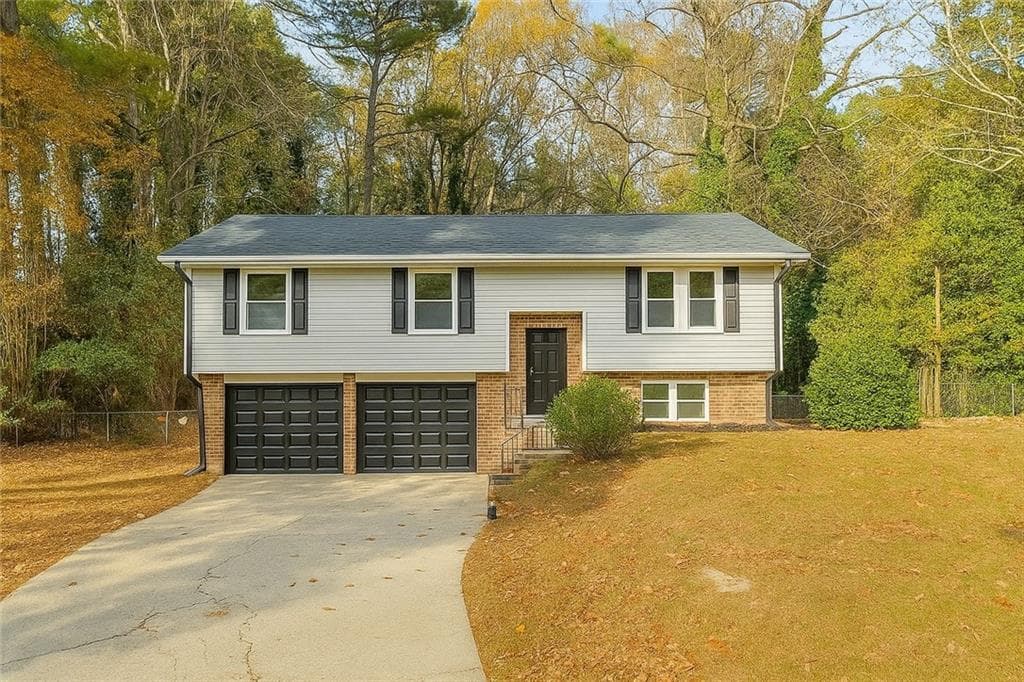 6956 Kimberland Gardens Lane, Lithonia, GA 30058 — most recent listing photo