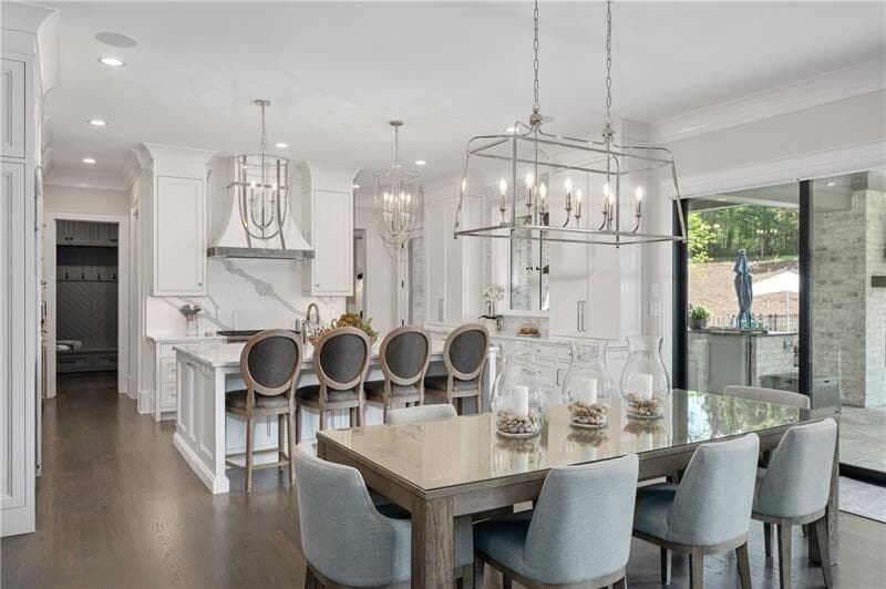7 bedroom, 10 bathroom, 13,614 sq ft single family residence under contract at 10310 Magnolia Meadow Court, Milton, GA 30004 — photo 3