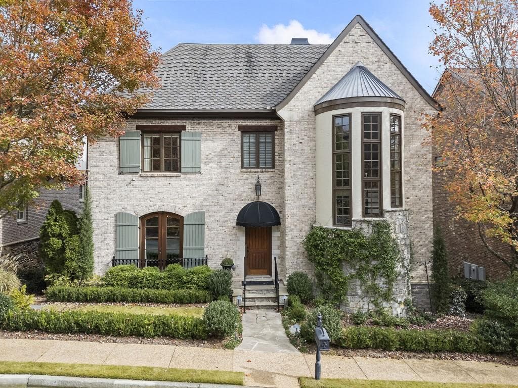 3769 Paces Lookout Circle, Atlanta, GA 30339 — most recent listing photo
