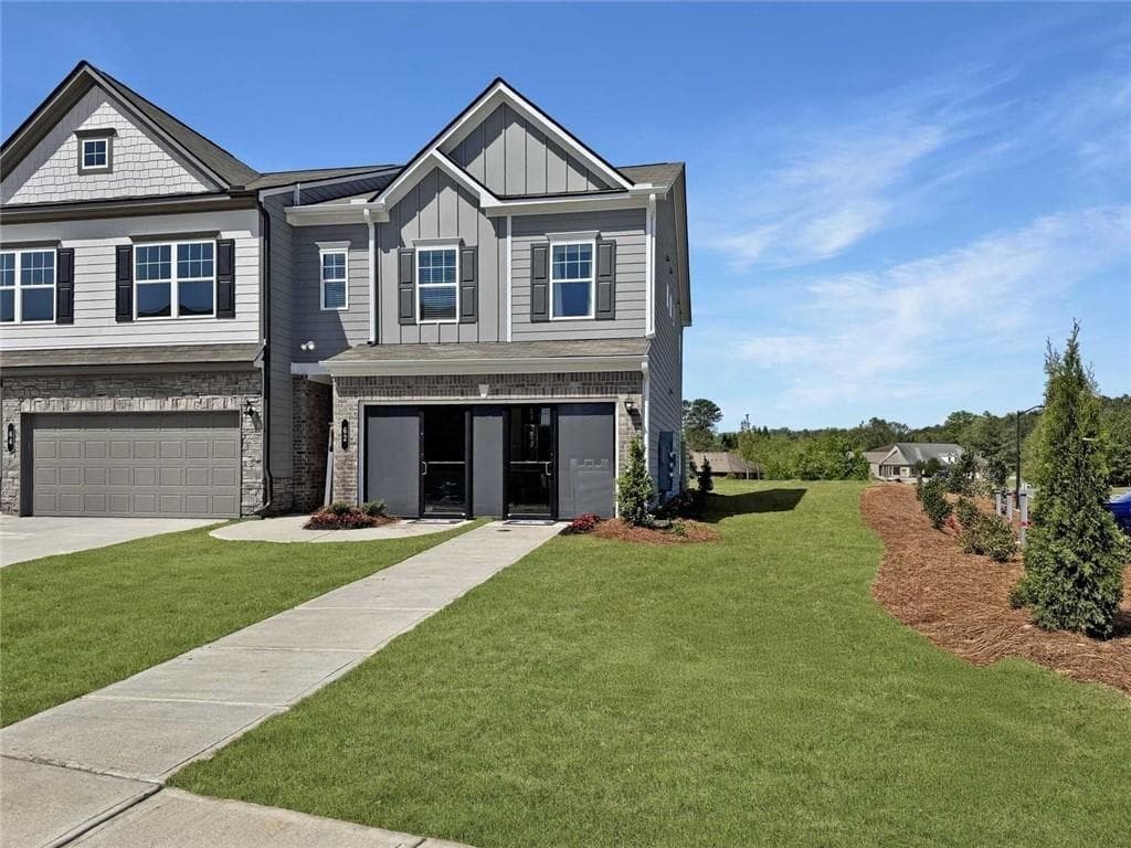 3 bedroom, 3 bathroom, 1,806 sq ft townhouse sold at 62 Professional Place 30, Calhoun, GA 30701