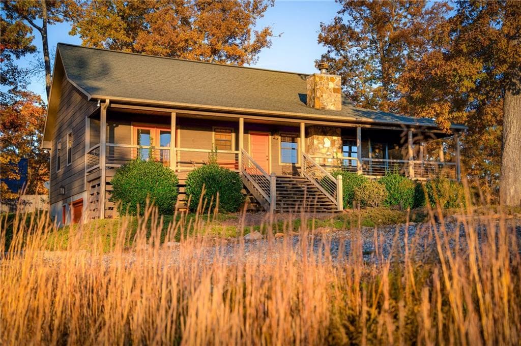 3 bedroom, 2 bathroom, 1,176 sq ft single family residence sold at 458 Blue Berry Ridge, Morganton, GA 30560