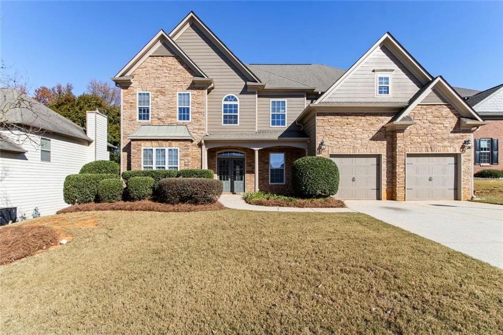 4 bedroom, 4 bathroom, 3,754 sq ft single family residence sold at 1049 Amber Waves Avenue, Hoschton, GA 30548