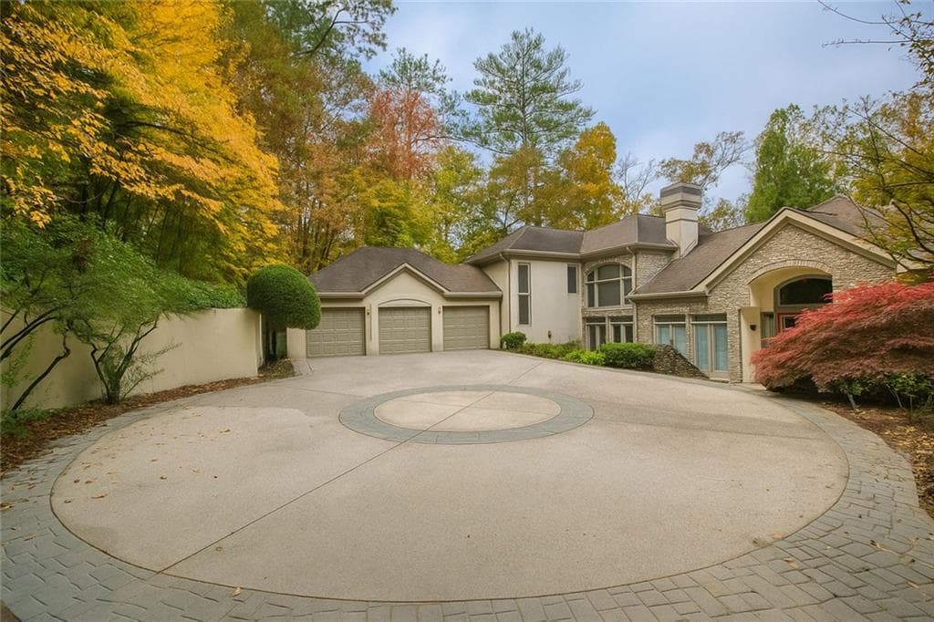 6010 Heards Drive, Sandy Springs, GA 30328 — most recent listing photo