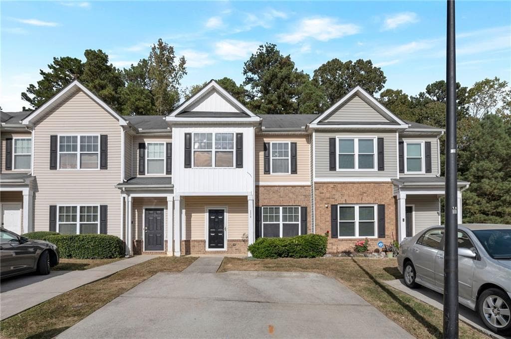 2310 Bigwood Trail, Atlanta, GA 30349 — most recent listing photo
