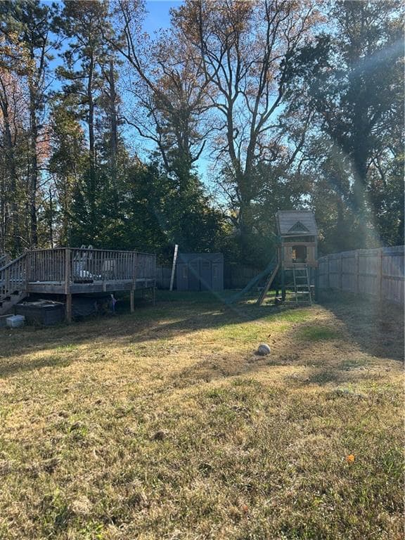 4 bedroom, 3 bathroom, 3,000 sq ft single family residence for sale at 9419 Rocky Creek, Jonesboro, GA 30236 — photo 3
