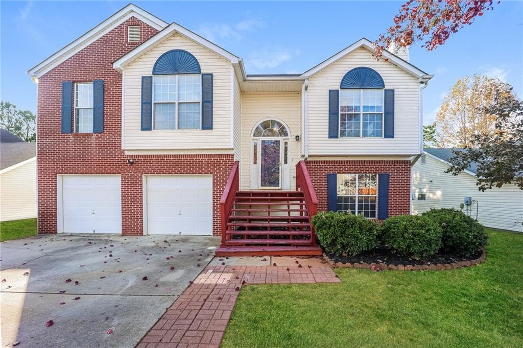 5899 Eagles Feather Lane, Riverdale, GA 30274 — most recent listing photo