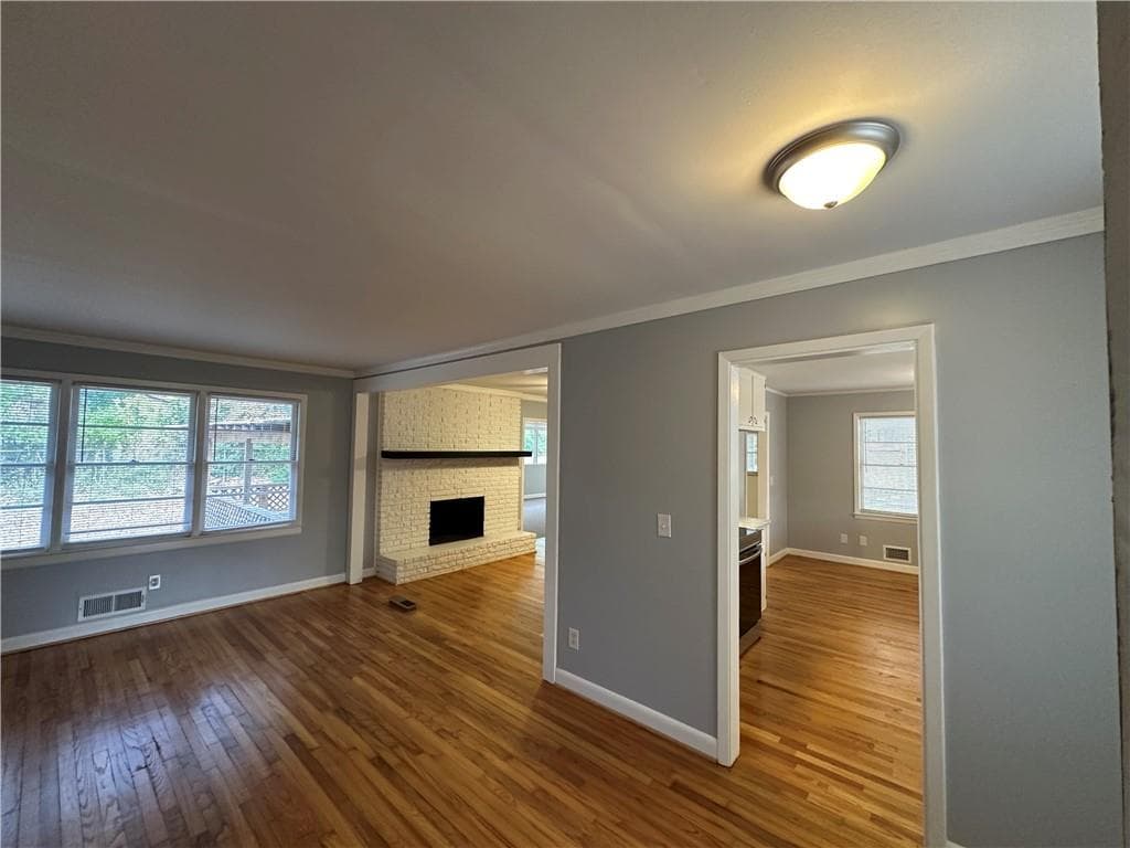 3 bedroom, 2 bathroom, 1,618 sq ft single family residence for sale at 423 Center Circle, Conyers, GA 30094 — photo 6
