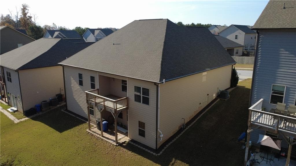 3 bedroom, 2 bathroom, 1,899 sq ft single family residence for sale at 4380 Rockrose Green Way, Gainesville, GA 30504 — photo 5