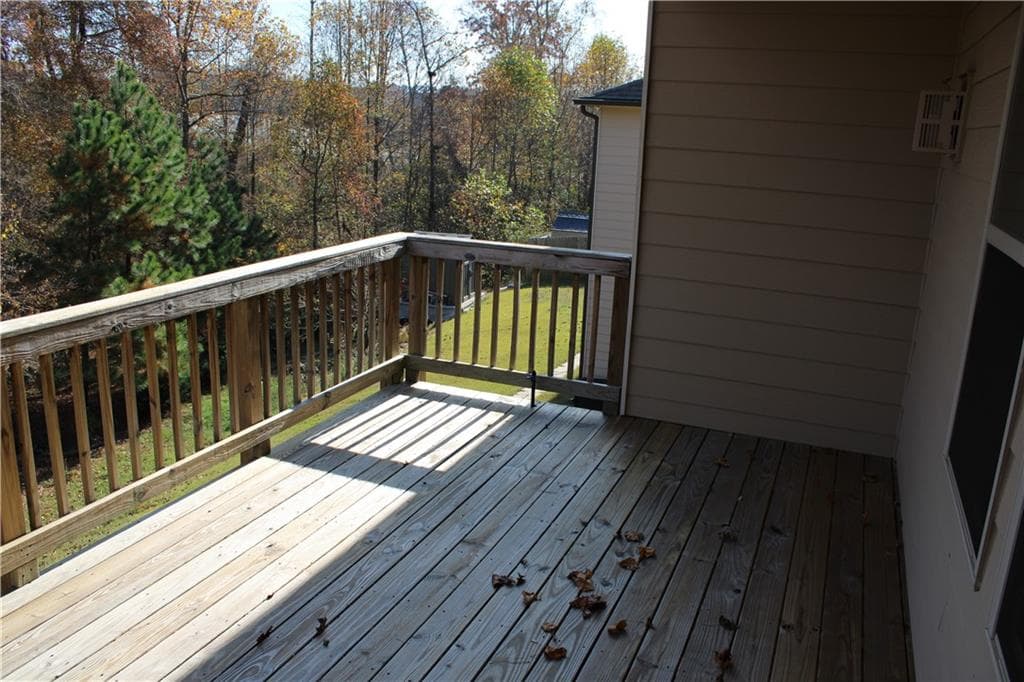 3 bedroom, 2 bathroom, 1,899 sq ft single family residence for sale at 4380 Rockrose Green Way, Gainesville, GA 30504 — photo 10