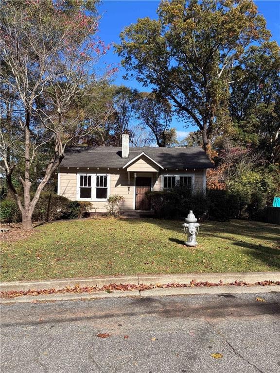 1 bedroom, 1 bathroom, 748 sq ft single family residence sold at 428 Holly Drive, Atlanta, GA 30354