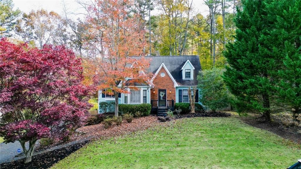 3 bedroom, 3 bathroom, 2,313 sq ft single family residence sold at 1068 W Mill Drive, Kennesaw, GA 30152