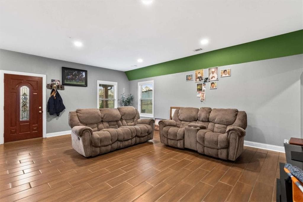 2 bedroom, 2 bathroom, 1,300 sq ft single family residence for sale at 1740 Gratis Road, Monroe, GA 30656 — photo 9