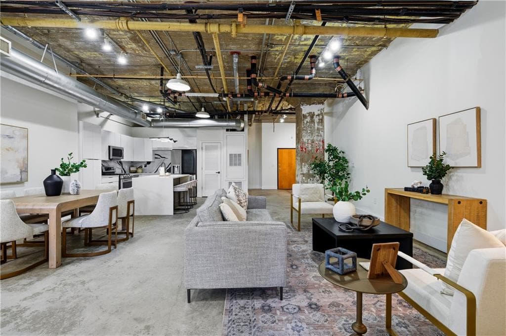 2 bedroom, 1 bathroom, 1,522 sq ft condominium for sale at 505 Whitehall Street 102, Atlanta, GA 30303 — photo 5