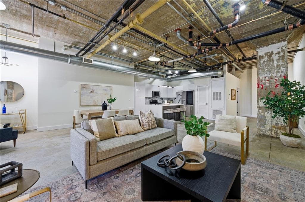 2 bedroom, 1 bathroom, 1,522 sq ft condominium for sale at 505 Whitehall Street 102, Atlanta, GA 30303 — photo 6