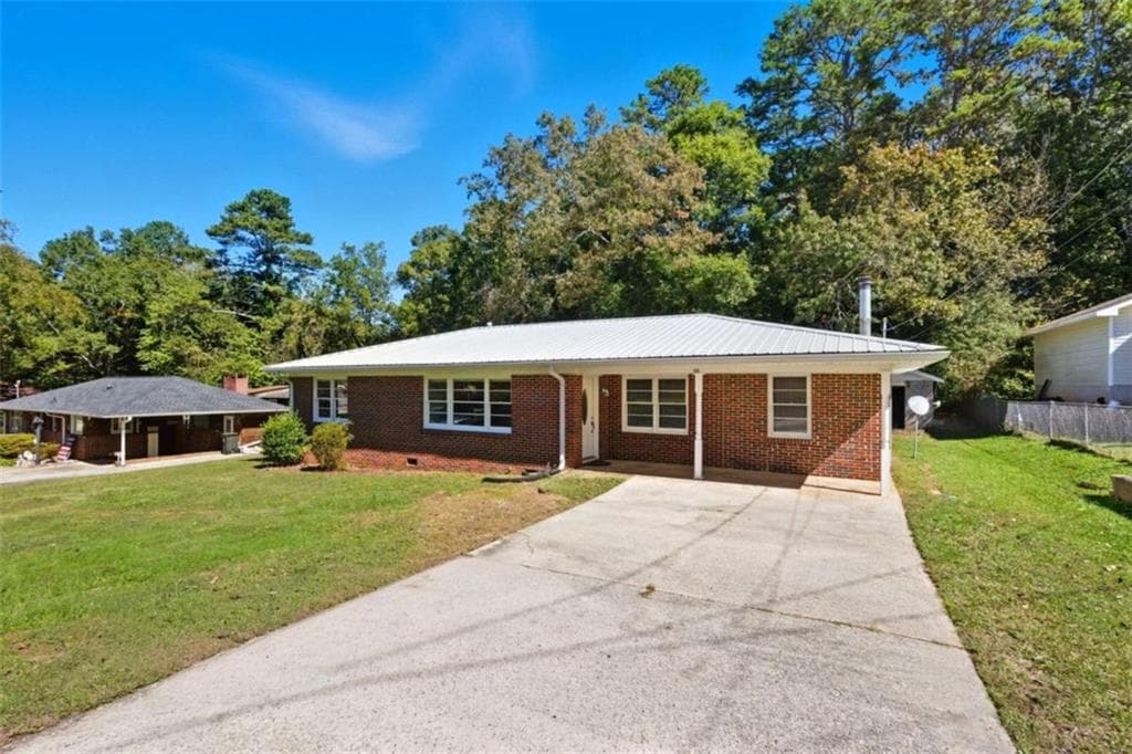 229 Hilltop Lane, Toccoa, GA 30577 — most recent listing photo