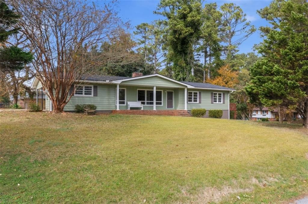 3 bedroom, 2 bathroom, 2,099 sq ft single family residence for sale at 14 SE MITCHELL Circle, Rome, GA 30161