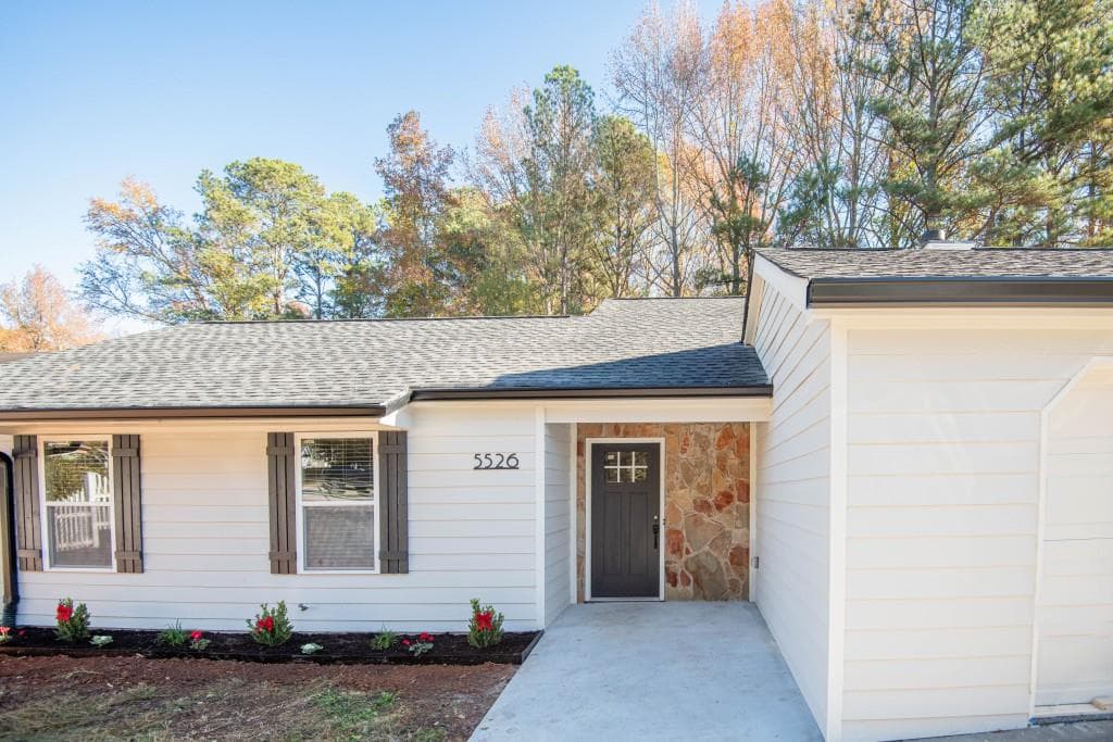 5526 Redan Road, Stone Mountain, GA 30088 — most recent listing photo