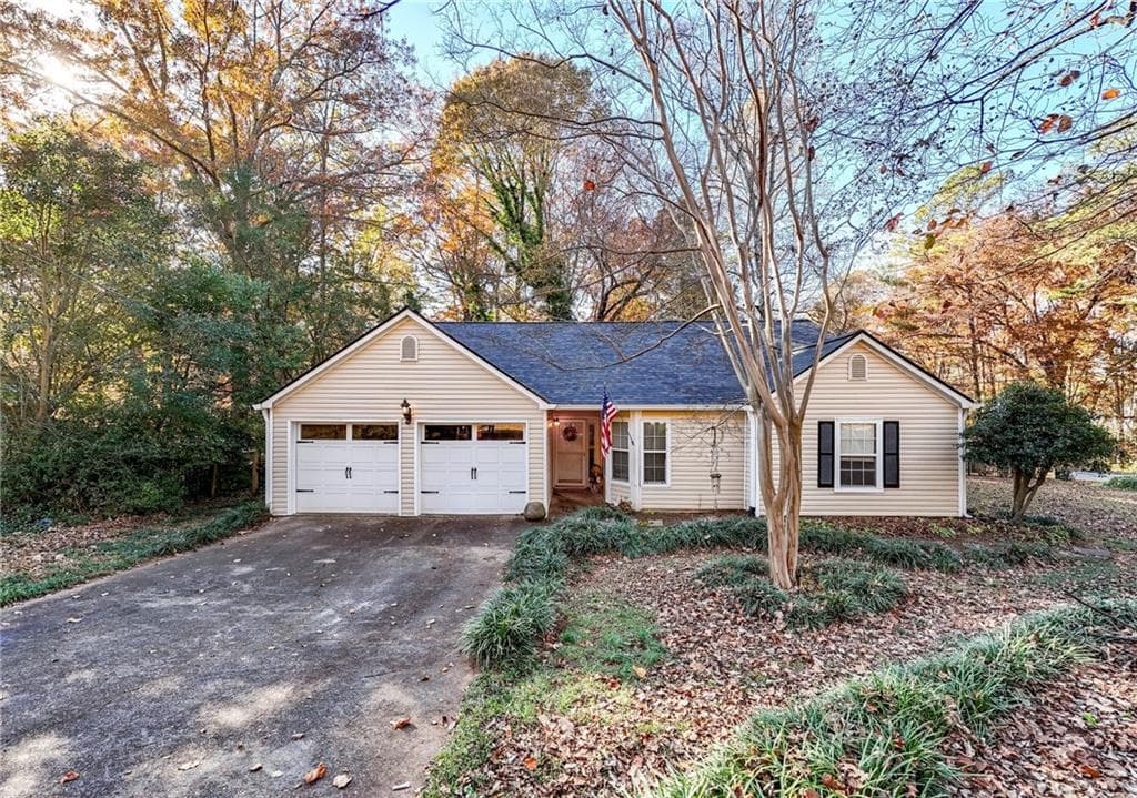 210 Brolley Woods Drive, Woodstock, GA 30189 — most recent listing photo