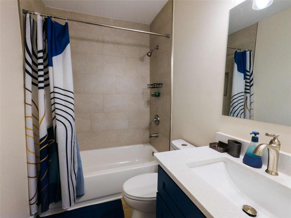 3 bedroom, 2 bathroom other for rent at 6557 Woodrow Road, Lithonia, GA 30038 for $4,000 a month — photo 8