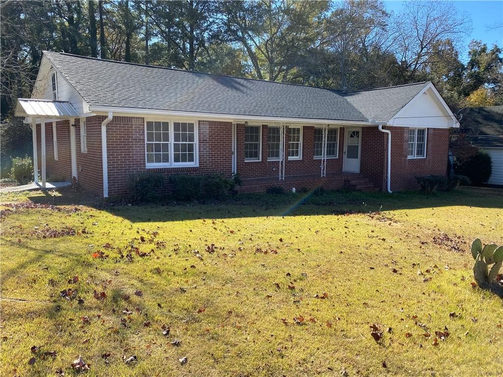 duplex sold at 121 Foster Avenue, Dallas, GA 30132