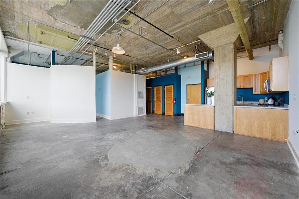 1 bedroom, 1 bathroom, 1,085 sq ft condominium for sale at 505 Whitehall Street 203, Atlanta, GA 30303 — photo 5
