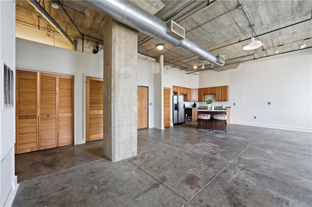 1 bedroom, 1 bathroom, 1,149 sq ft townhouse for sale at 505 Whitehall Street 204, Atlanta, GA 30303 — photo 3