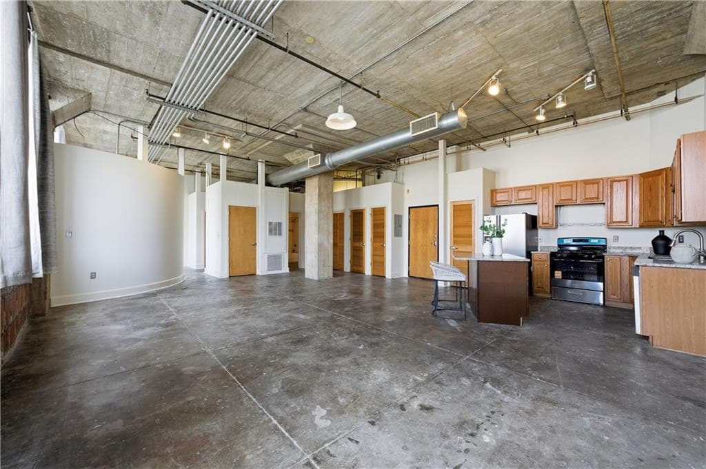 1 bedroom, 1 bathroom, 1,149 sq ft townhouse for sale at 505 Whitehall Street 204, Atlanta, GA 30303 — photo 6