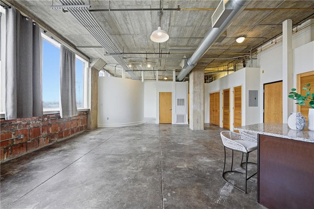 1 bedroom, 1 bathroom, 1,149 sq ft townhouse for sale at 505 Whitehall Street 204, Atlanta, GA 30303 — photo 7