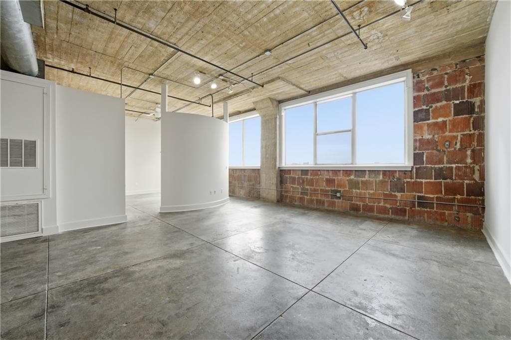 1 bedroom, 1 bathroom, 1,222 sq ft condominium for sale at 505 Whitehall Street 307, Atlanta, GA 30303 — photo 6