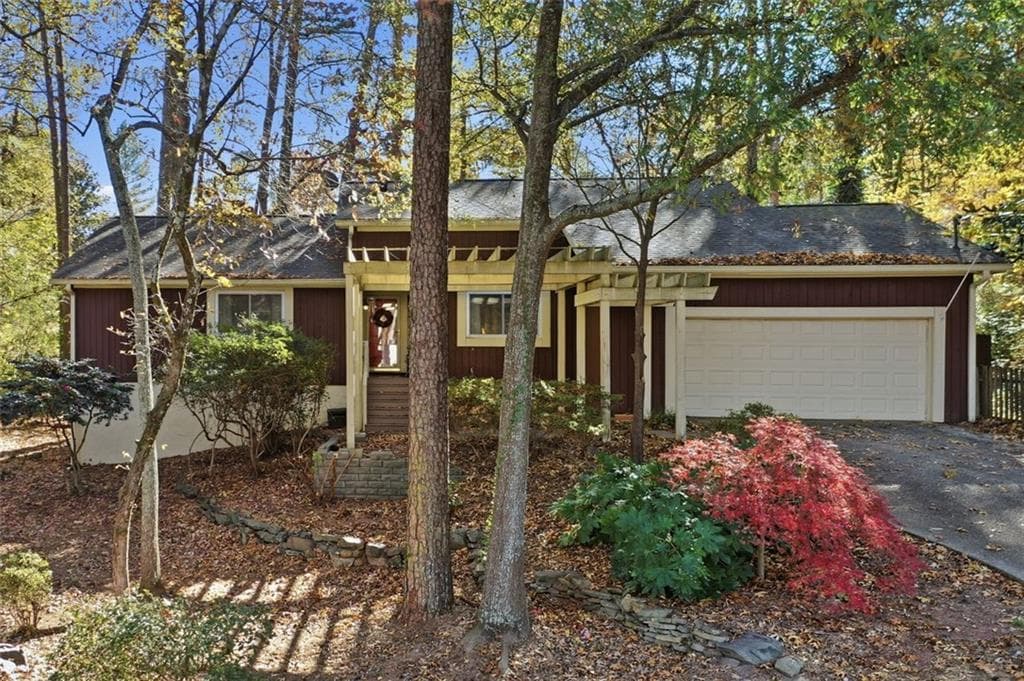 3072 Carmel Drive, Douglasville, GA 30135 — most recent listing photo