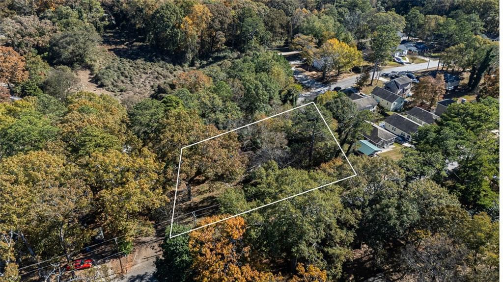 2 bedroom, 1 bathroom, 720 sq ft single family residence for sale at 2212 Pryor Road, Atlanta, GA 30315 — photo 4