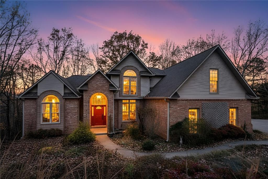 6720 Molly View Point, Cumming, GA 30041 — most recent listing photo