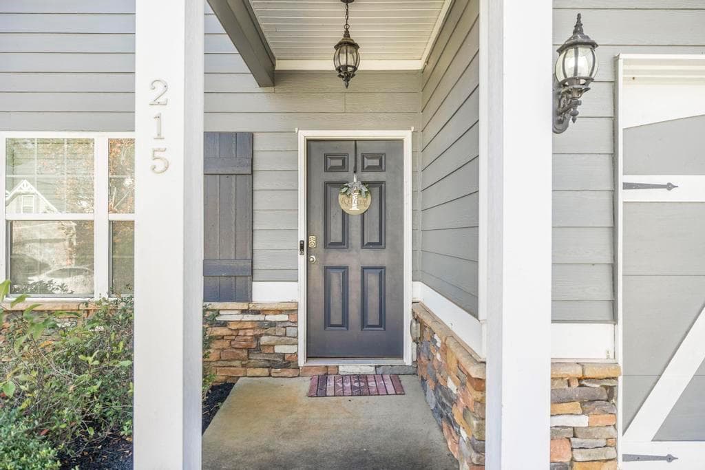 4 bedroom, 3 bathroom, 2,479 sq ft single family residence for sale at 215 Golden Rod Trail, Perry, GA 31069 — photo 5