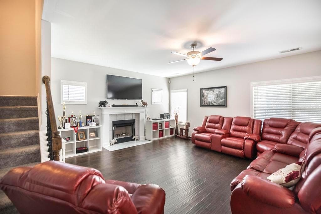 4 bedroom, 3 bathroom, 2,479 sq ft single family residence for sale at 215 Golden Rod Trail, Perry, GA 31069 — photo 8