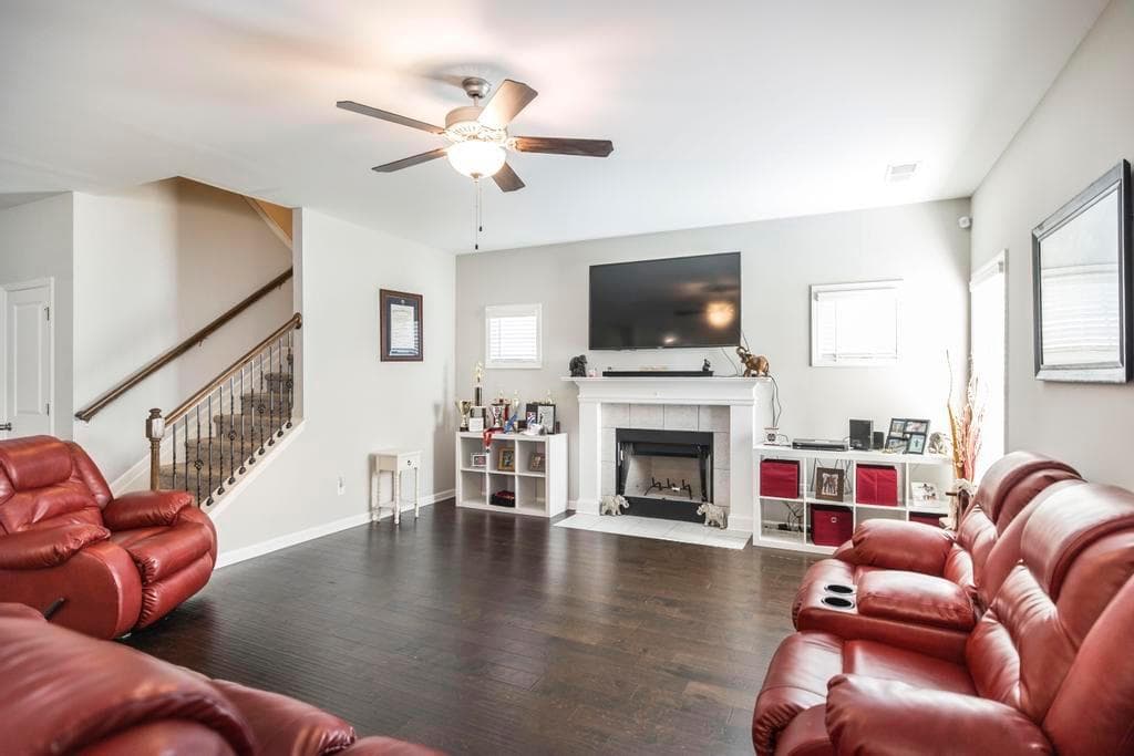 4 bedroom, 3 bathroom, 2,479 sq ft single family residence for sale at 215 Golden Rod Trail, Perry, GA 31069 — photo 10
