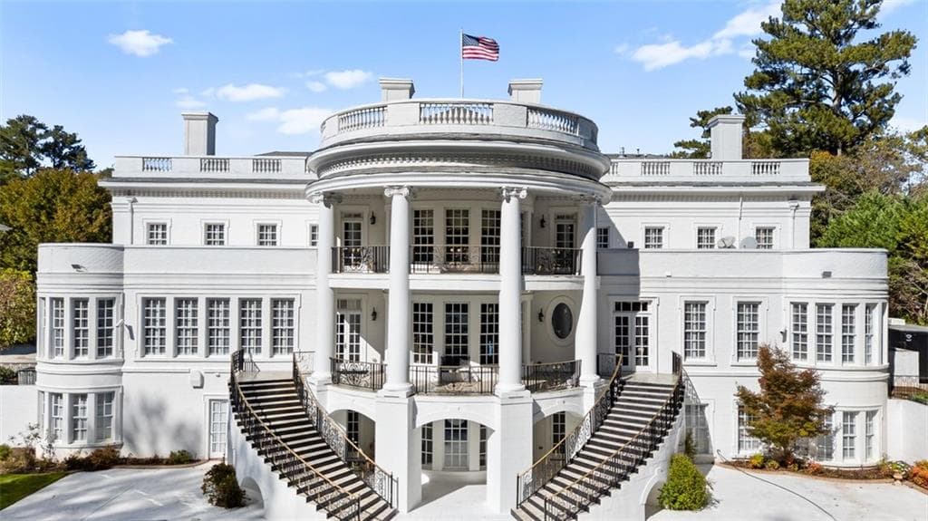 6 bedroom, 11 bathroom, 16,500 sq ft single family residence for sale at 3687 Briarcliff Road, Atlanta, GA 30345 — photo 9