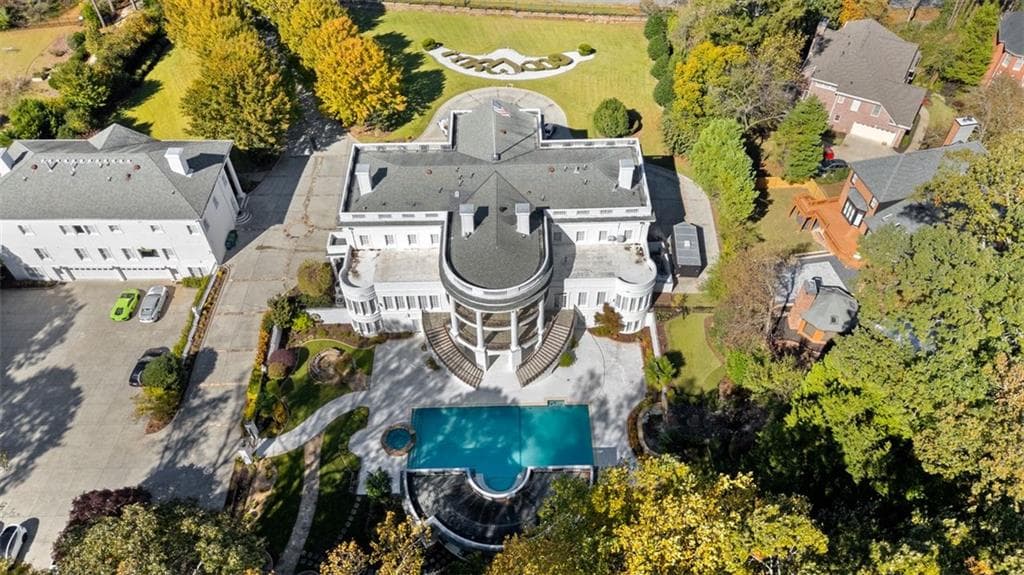 6 bedroom, 11 bathroom, 16,500 sq ft single family residence for sale at 3687 Briarcliff Road, Atlanta, GA 30345 — photo 8